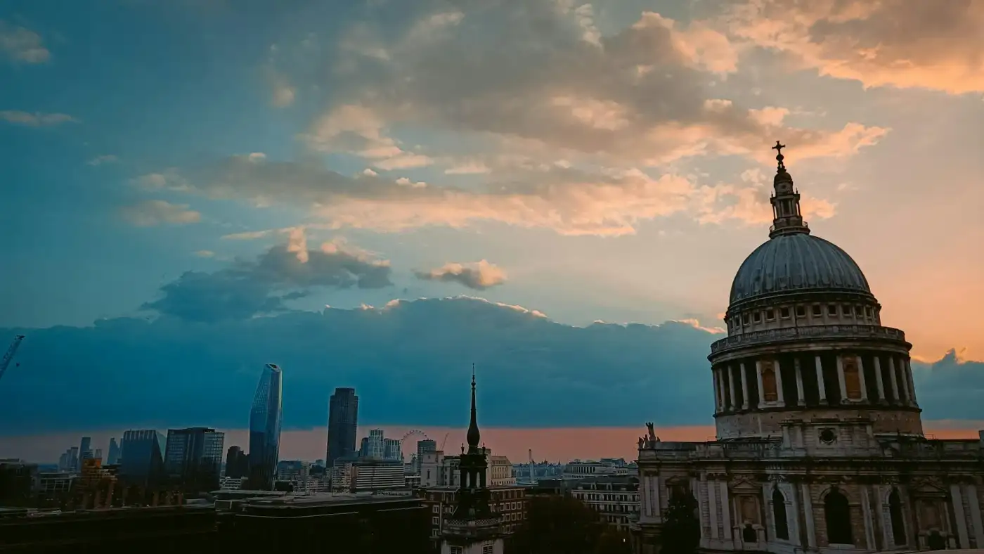 London skyline at dusk